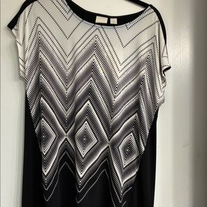 NWT Chico's Black and White Knit Top